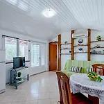House With A Parking Space Cove Stratincica, Korcula - 21558 度假居 *