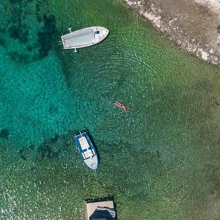 House With A Parking Space Cove Stratincica, Korcula - 21558
